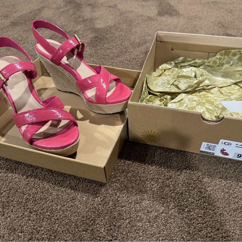 UGG Sandals in Pink